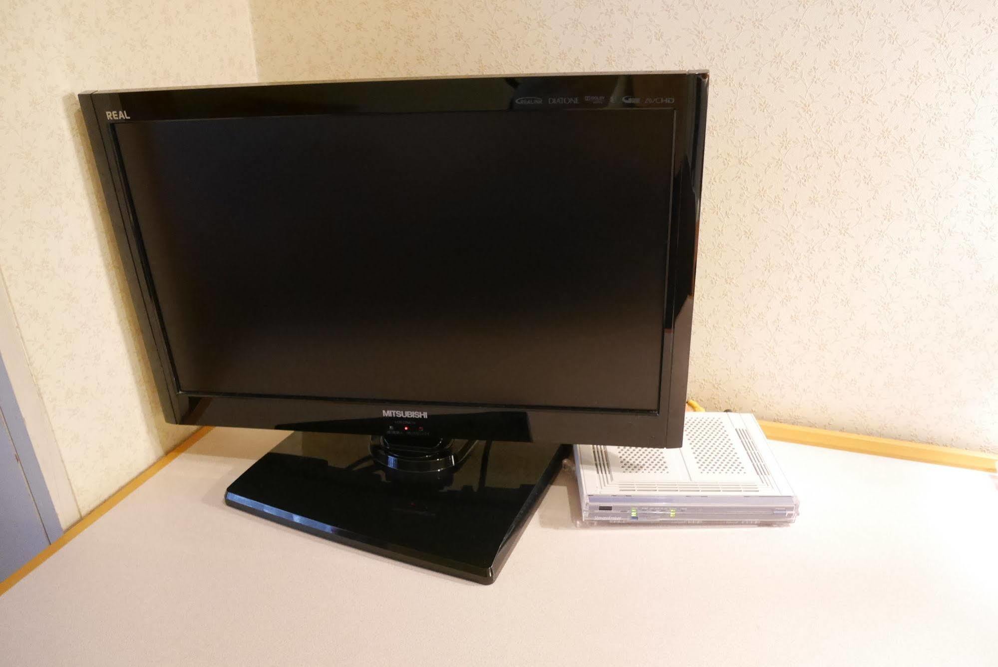Hotel Livemax Budget Yokohama Kannai Exterior foto